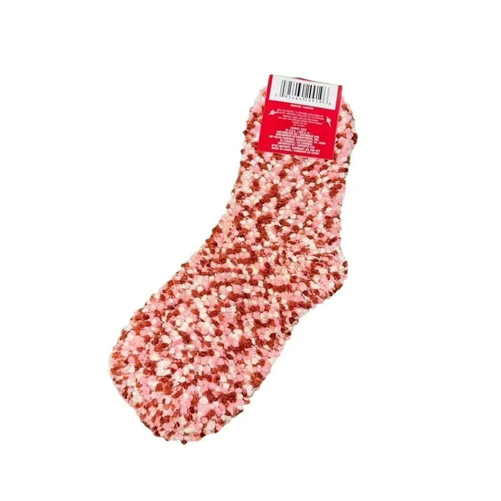 Snugadoo fuzzy socks